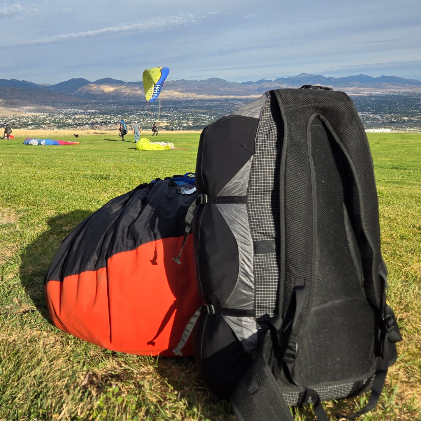 Skylight 2 Super LightWeight Reversible Harness (900g)